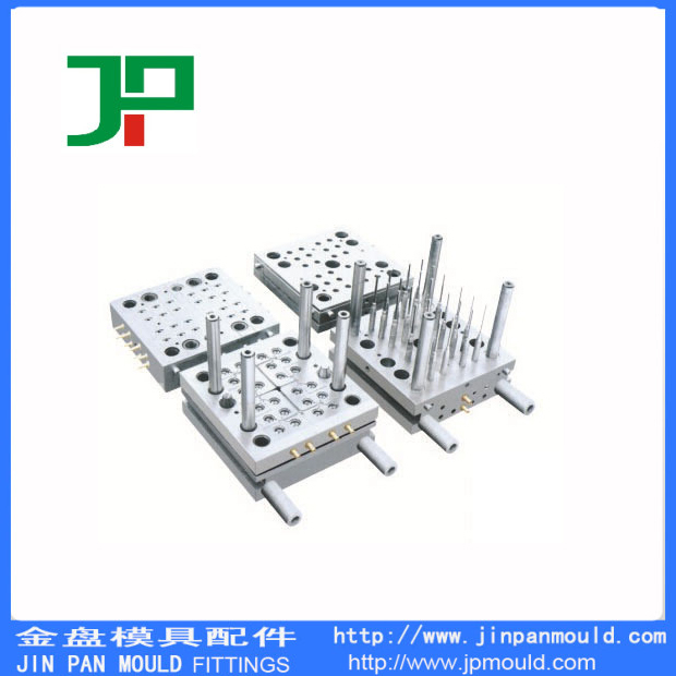 bottle preform mould 1-3.jpg